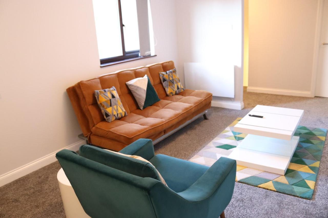 Garland Modern Apartment With Private Garden & Parking Dartford 5 Экстерьер фото