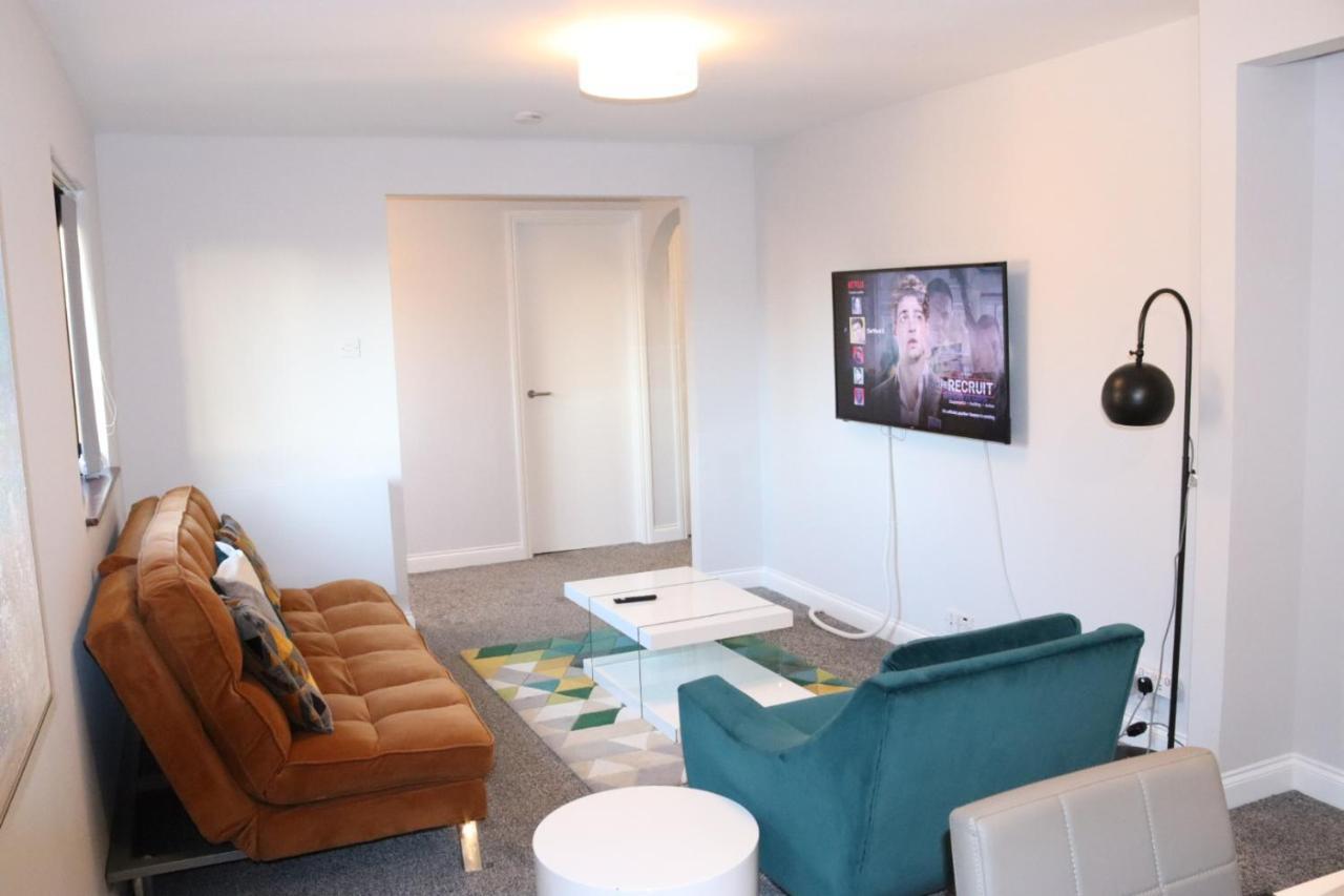 Garland Modern Apartment With Private Garden & Parking Dartford 5 Экстерьер фото