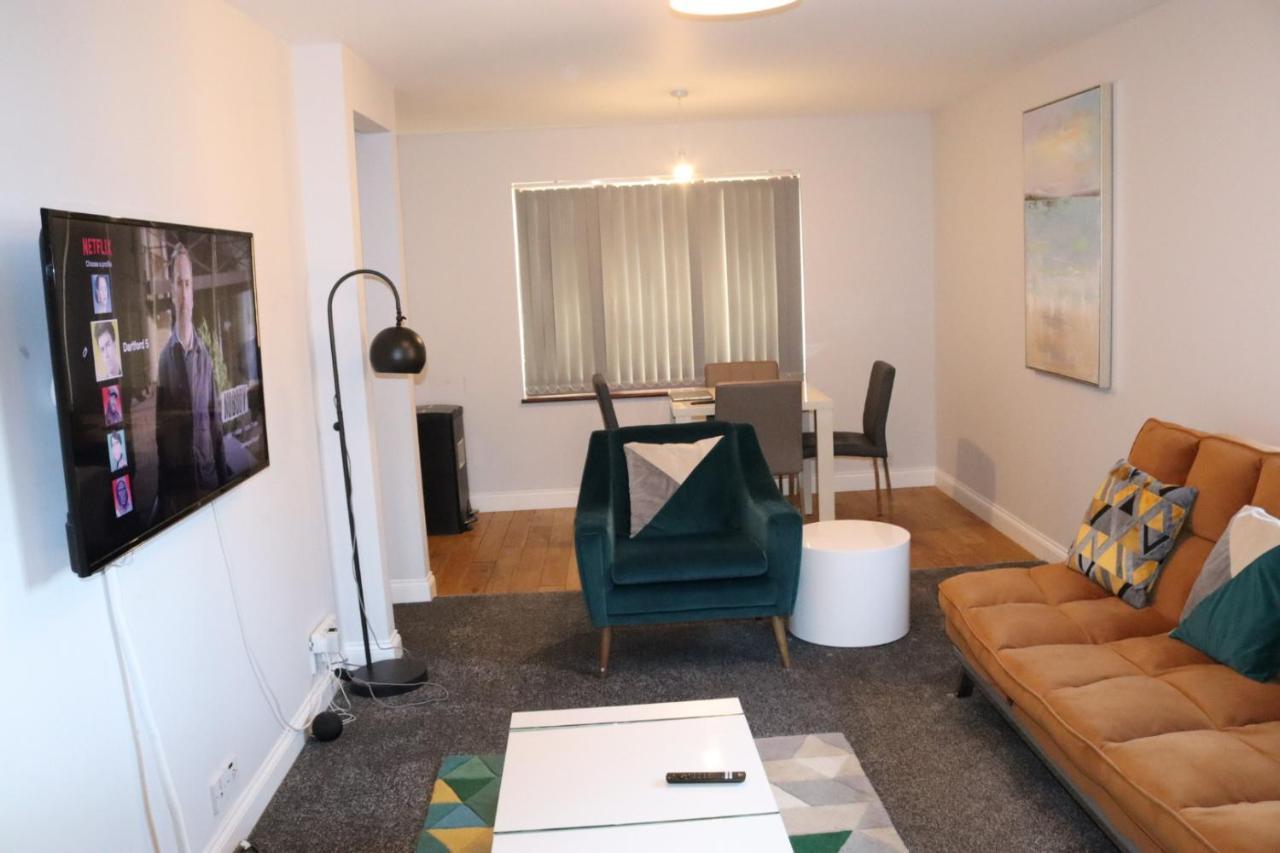 Garland Modern Apartment With Private Garden & Parking Dartford 5 Экстерьер фото