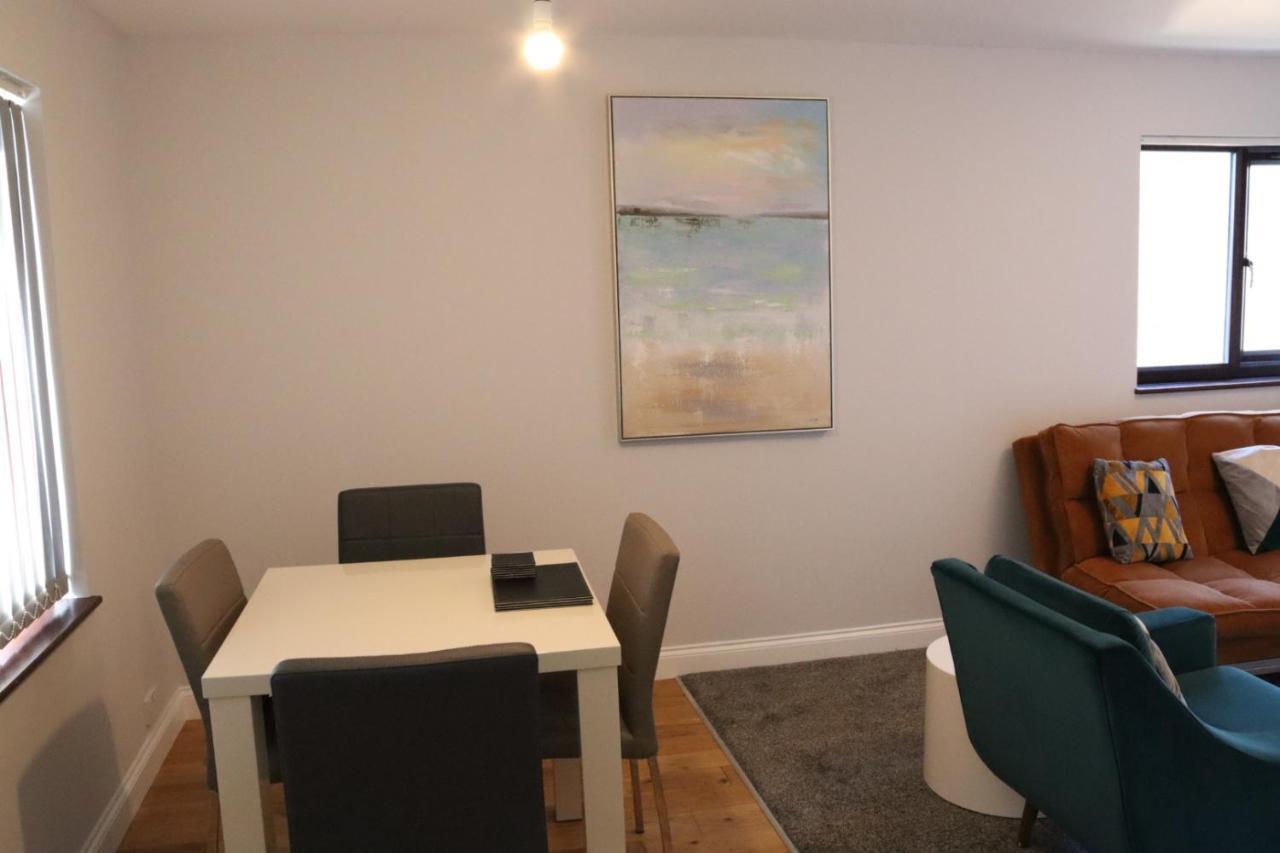 Garland Modern Apartment With Private Garden & Parking Dartford 5 Экстерьер фото
