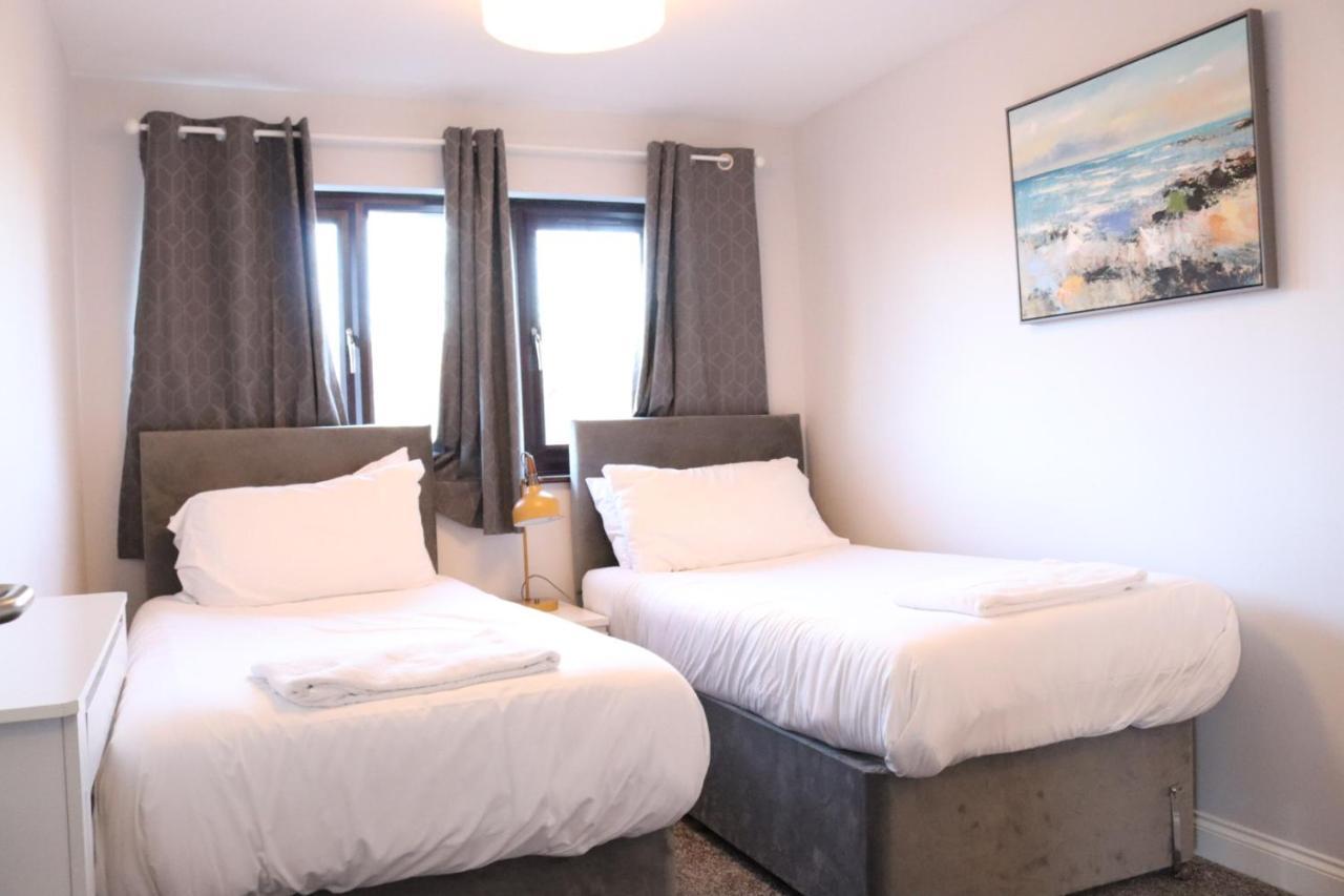 Garland Modern Apartment With Private Garden & Parking Dartford 5 Экстерьер фото